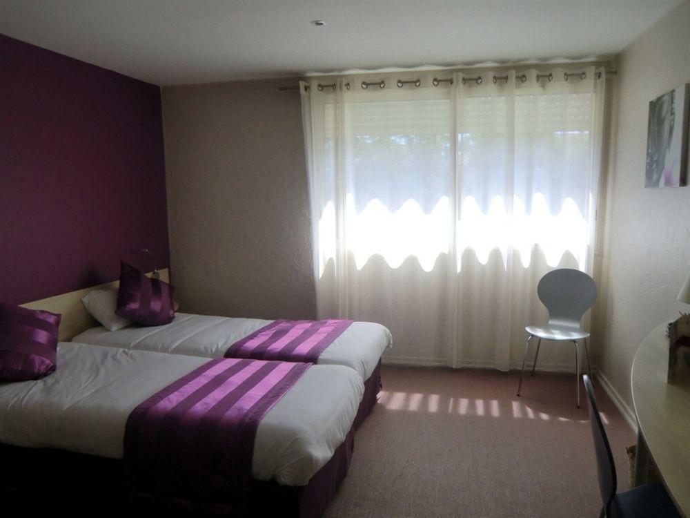 Le Carre D'Alethius Logis Hotel Restaurant Charmes-sur-Rhone 외부 사진