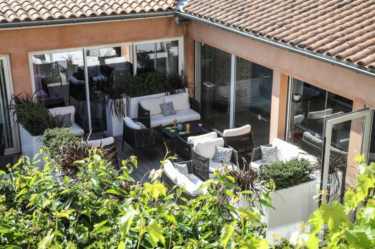 Le Carre D'Alethius Logis Hotel Restaurant Charmes-sur-Rhone 외부 사진